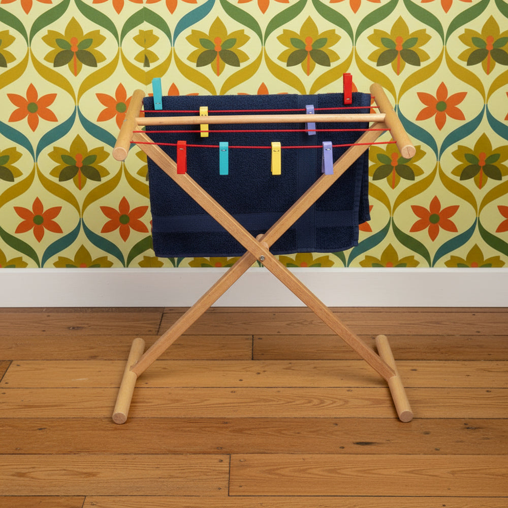 Pretend Play Clothes Airer