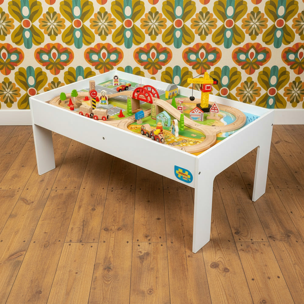 Train Set & Table