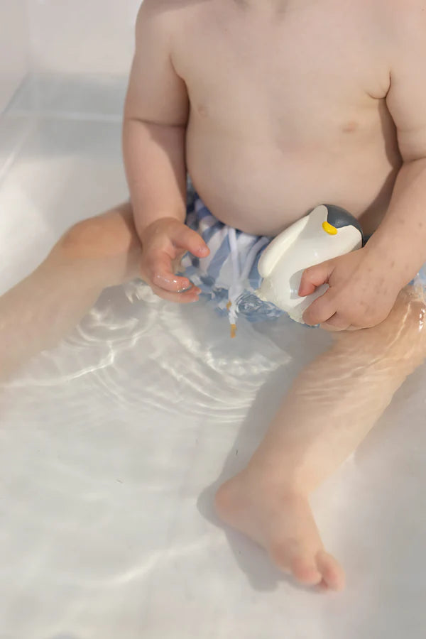 Oli & Carol | Bath Toy - Penguin