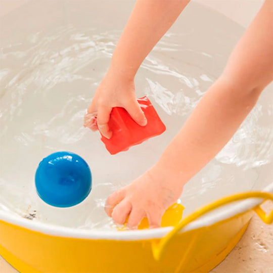 Floating Building Blocks | Bauhaus Movement