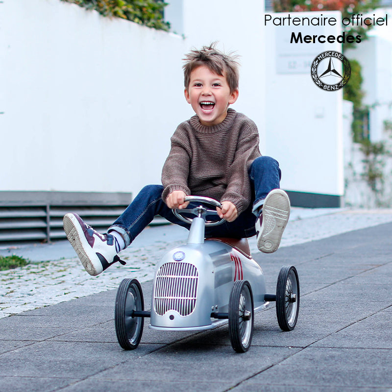 Rider Mercedes-Benz W25 Silver Arrow Ride-On