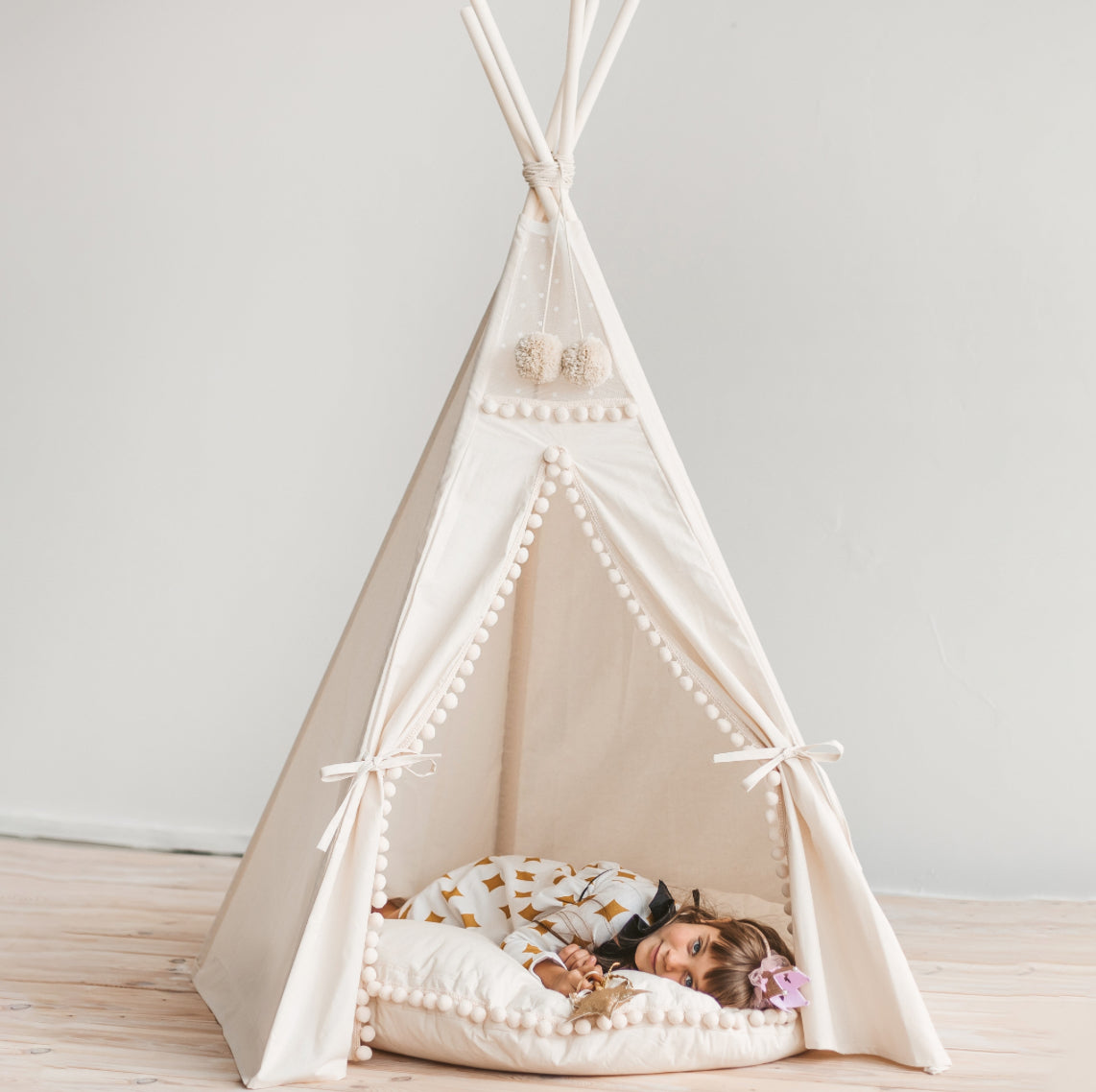 Teepees and Play Tents