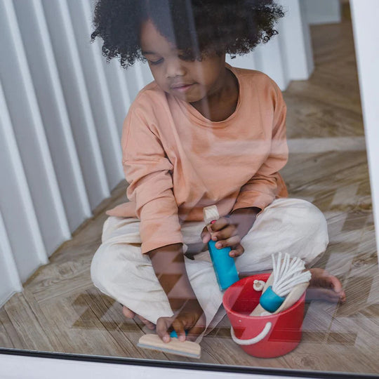 Plan Toys | Cleaning Set