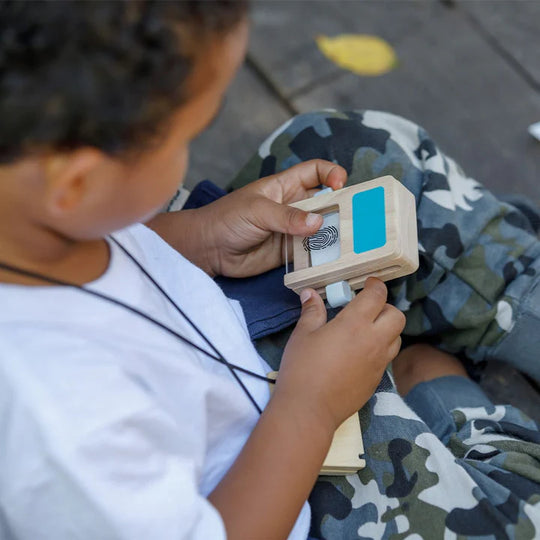 Plan Toys | Secret Agent Set