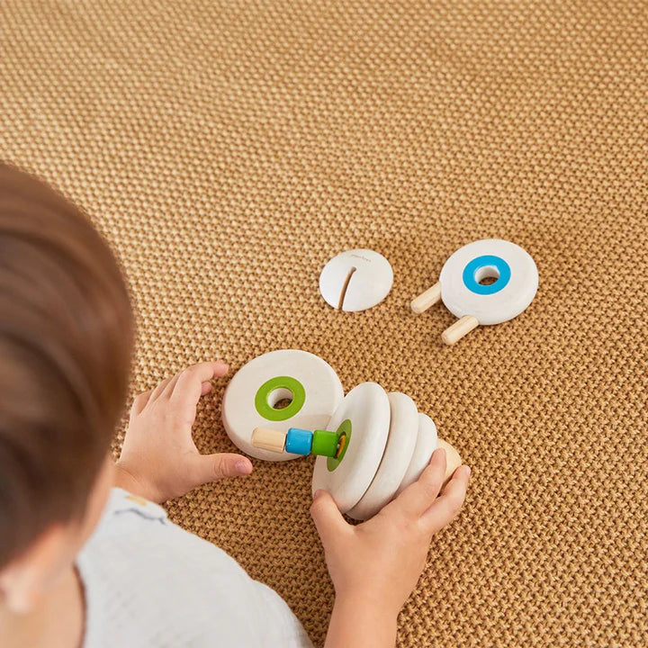 PlanToys Lacing Sheep