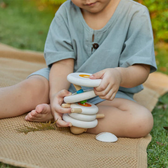 PlanToys Lacing Sheep