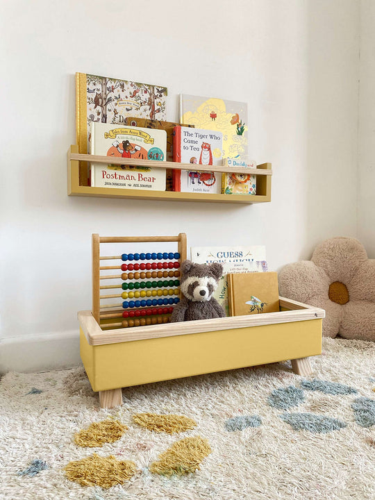 Autumn’s Corner - The Colour Pop Book & Toy Trough