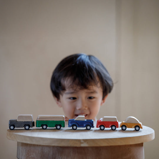 PlanToys Red Suv
