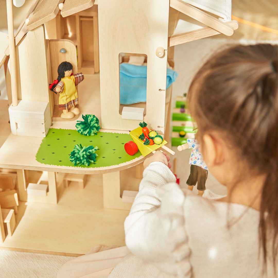 PlanToys Green Dollhouse With Furniture