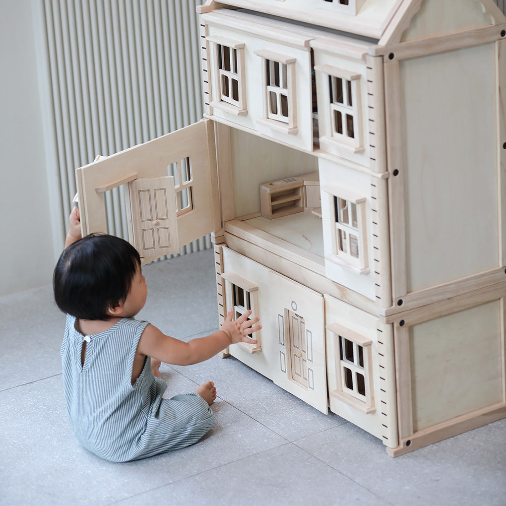 Victorian Dollhouse Basement