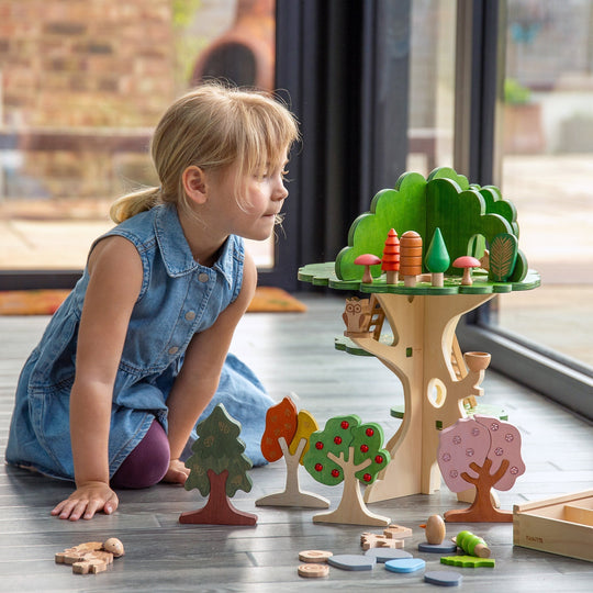 Woodland Trail Treehouse