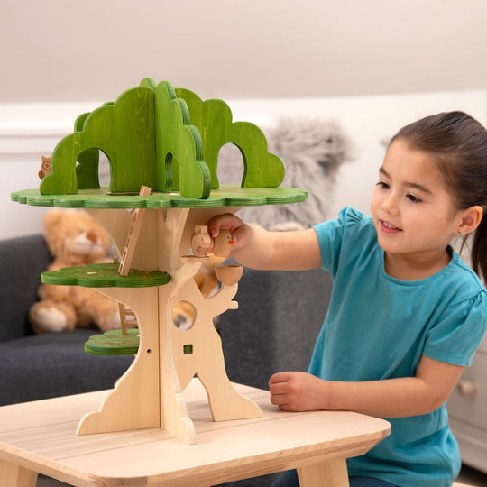 Woodland Trail Treehouse