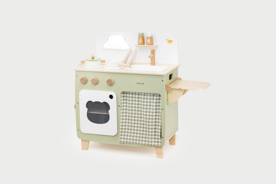 Play Kitchen Set