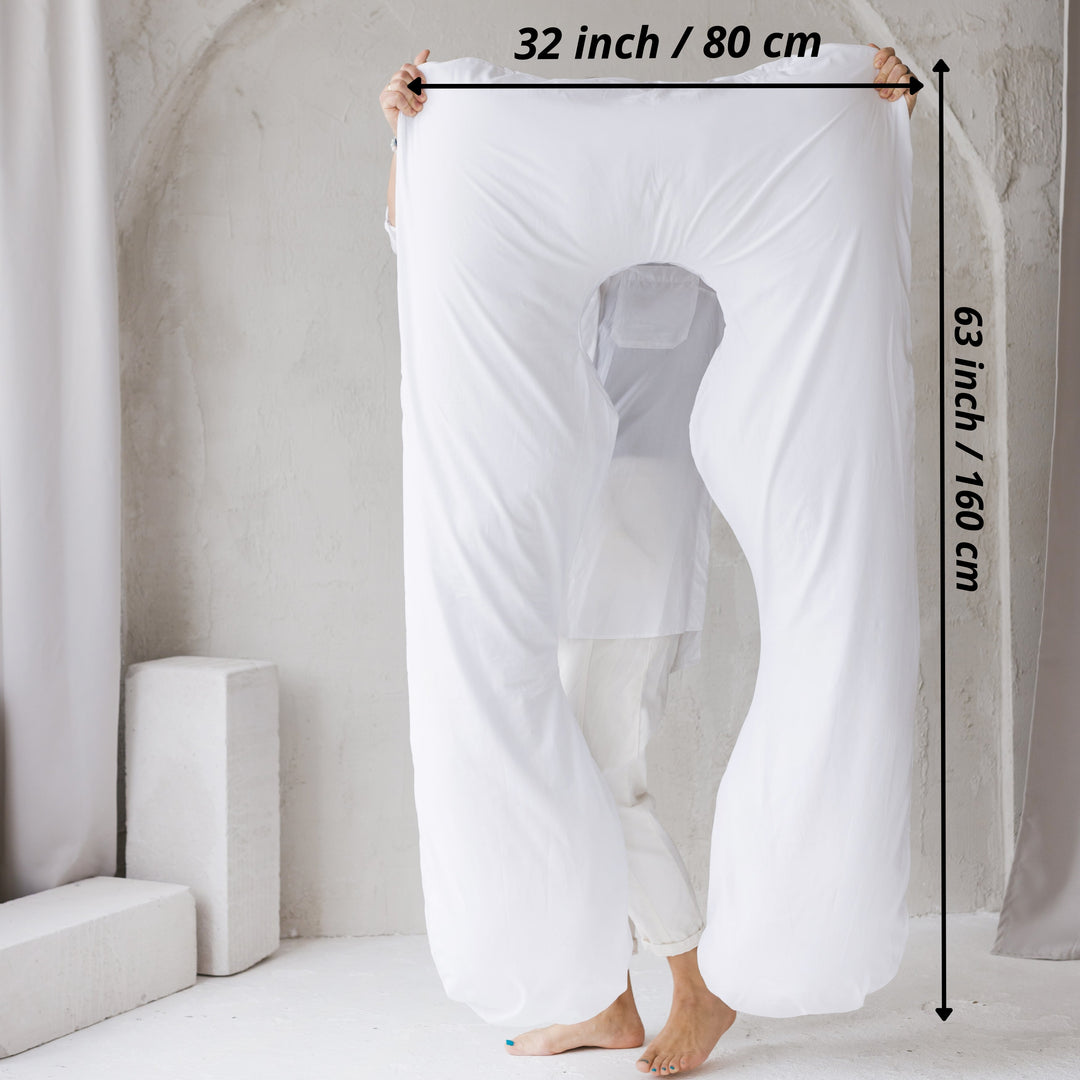 Person holding a white curtain with measurements displayed: height 160cm/63 inch and width 80cm/32 inch