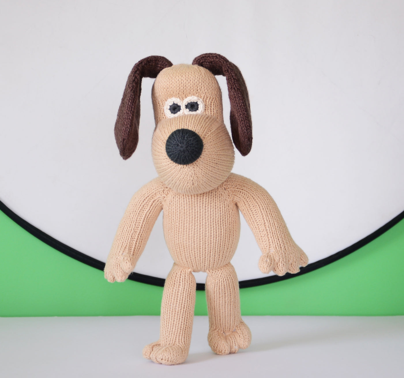 Knitted soft toys online