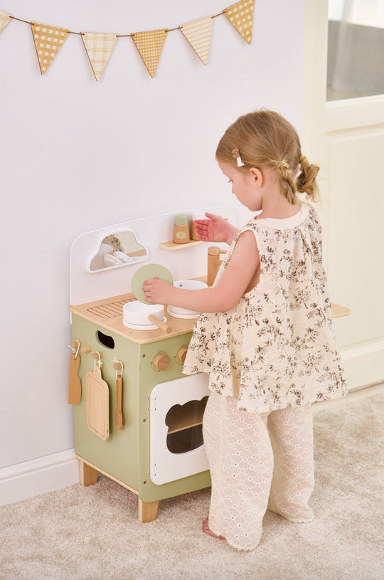 Play Kitchen Set