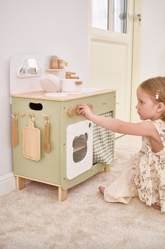 Play Kitchen Set