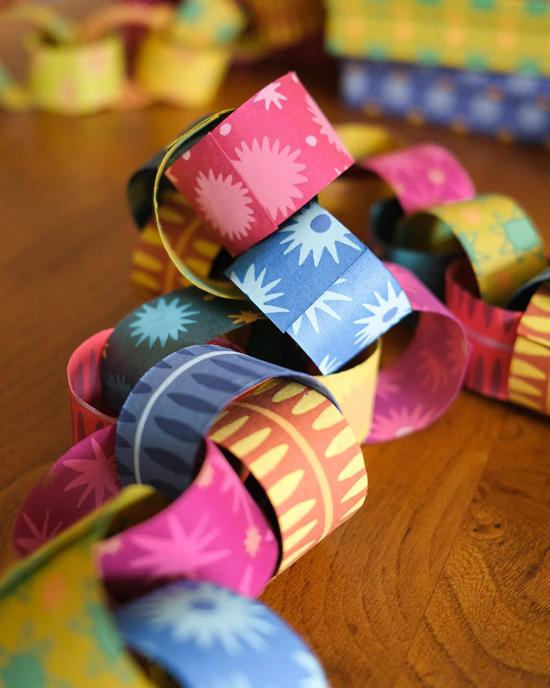 Paper Chain Kit | Pink & Red