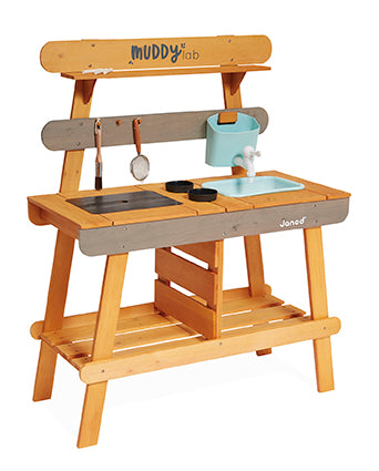 Muddy Lab - Outdoor Kitchen  | Janod