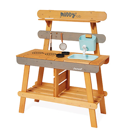 Muddy Lab - Outdoor Kitchen  | Janod