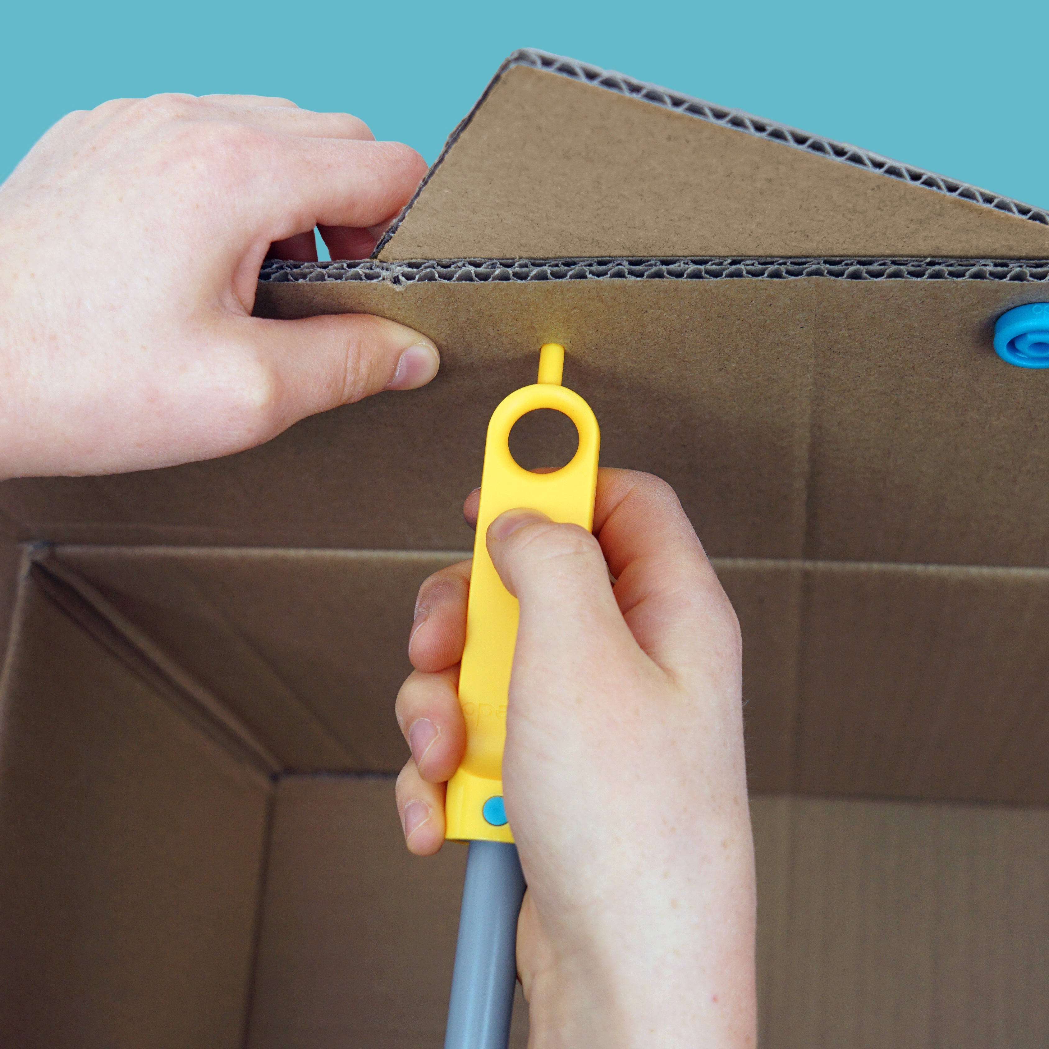 Makedo | Invent Cardboard Construction Tool Set - Moo Like a Monkey