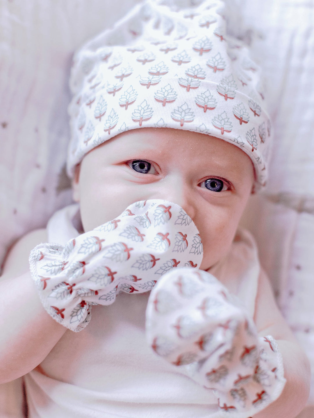 Organic Cotton Bandana Bib, Mitten & Hat Set - Miami Print