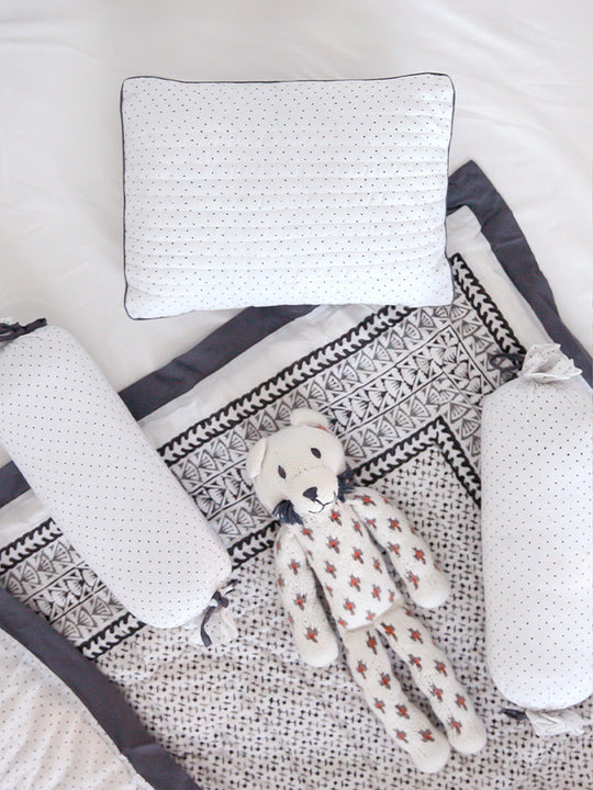 Block Printed Cotton Baby Quilt - Greenwich Print