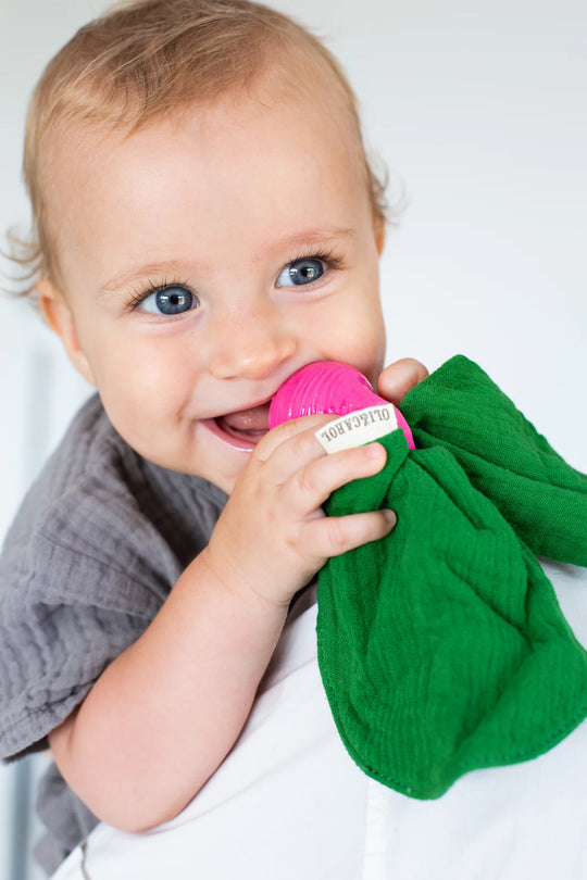 Comforter and Teether | Ramona the Radish