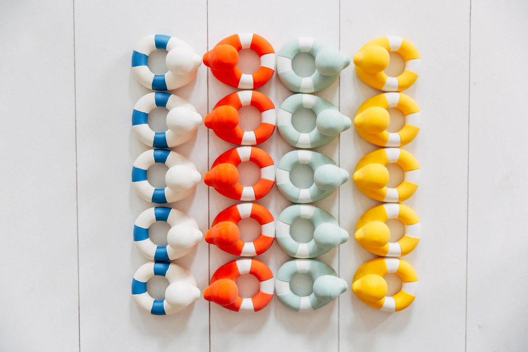 Oli & Carol Floatie Duck Red Bath Toy