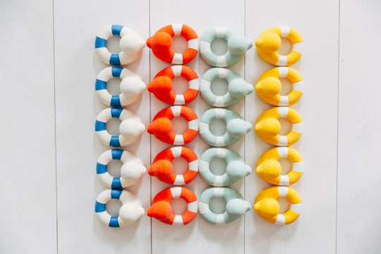 Oli & Carol Floatie Duck Red Bath Toy