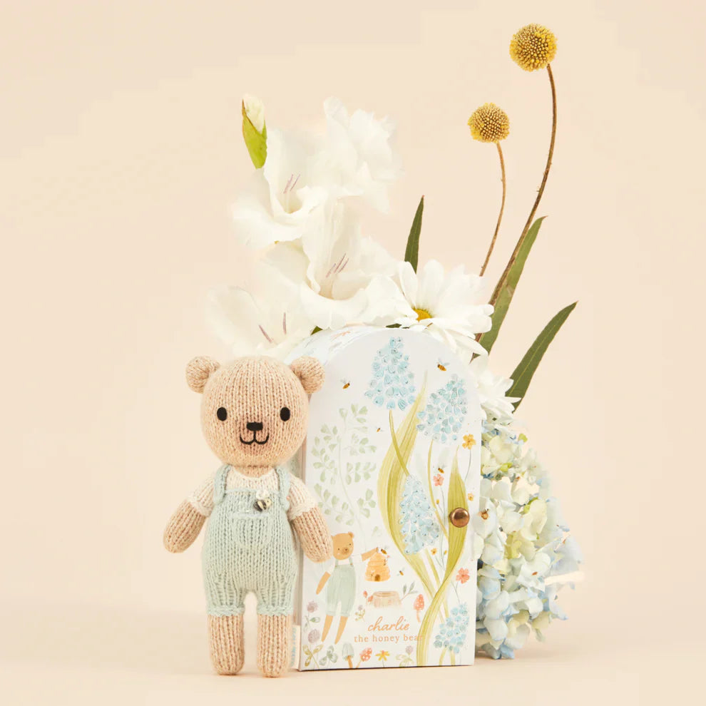cuddle+kind - Tiny Collection in a Box - Charlie the Honey Bear