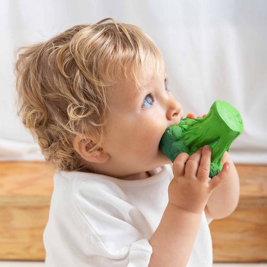 Oli & Carol Brucy the Broccoli Teether