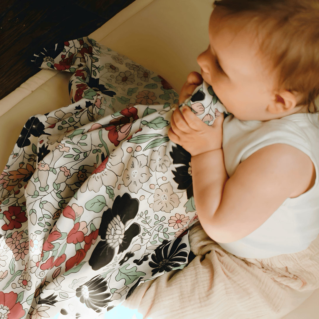Etta Loves x Liberty – Sensory XL Muslin Swaddle