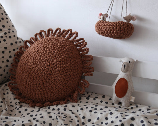 Crochet Fun Cushion | Cinnamon