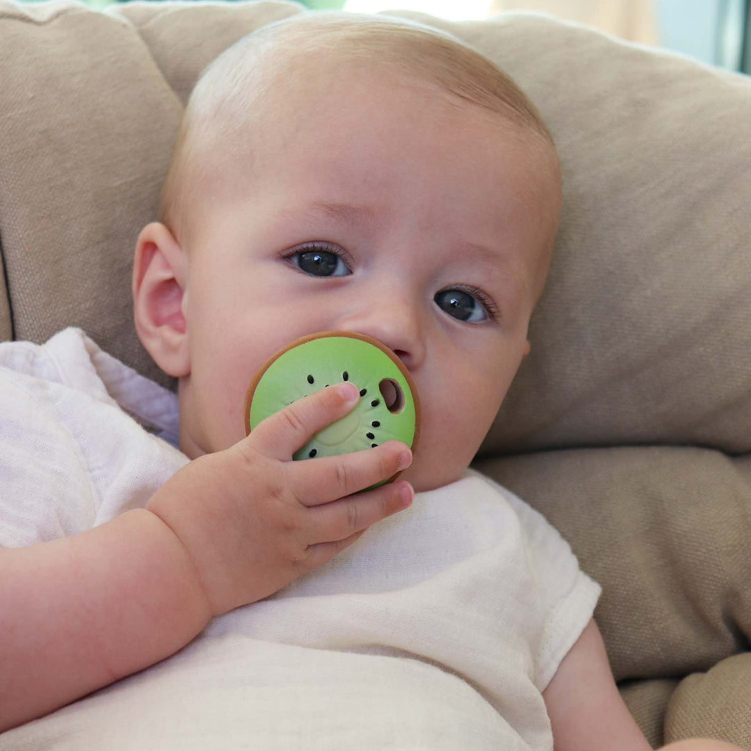 Oli & Carol Jose Antonio the Kiwi Mini Teether