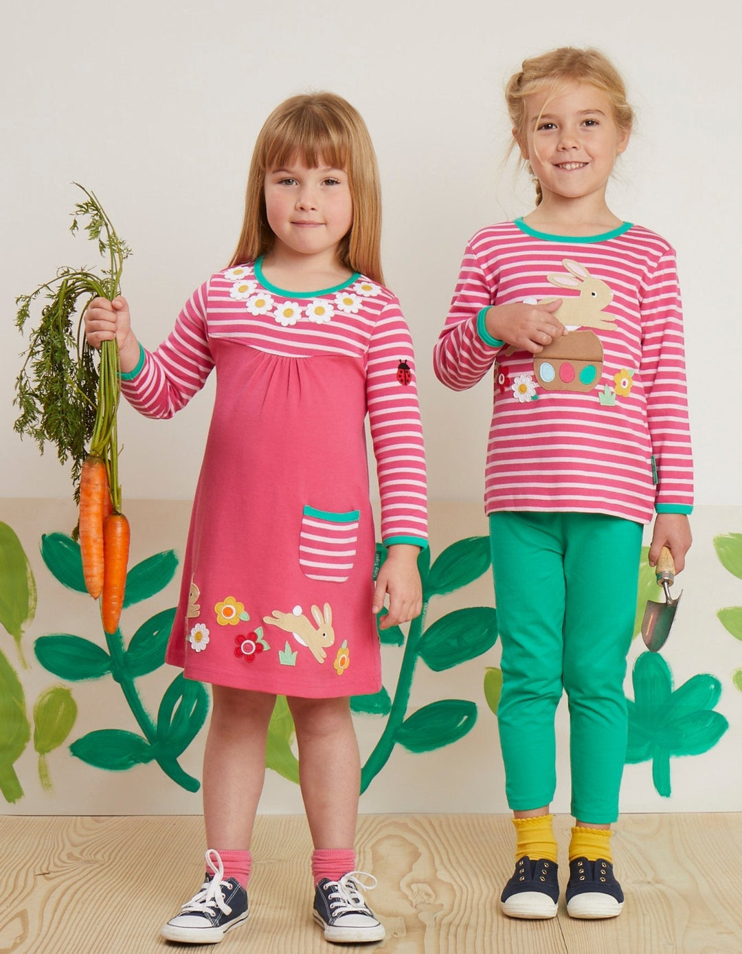 Organic Leaping Bunny Applique Long-Sleeved T-Shirt