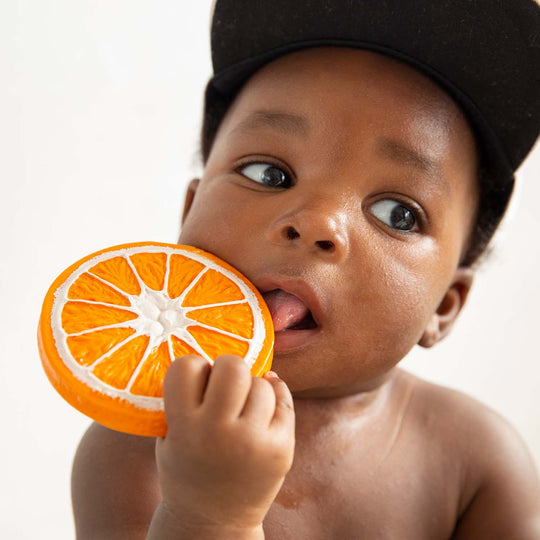 Oli & Carol Clementino the Orange Teether