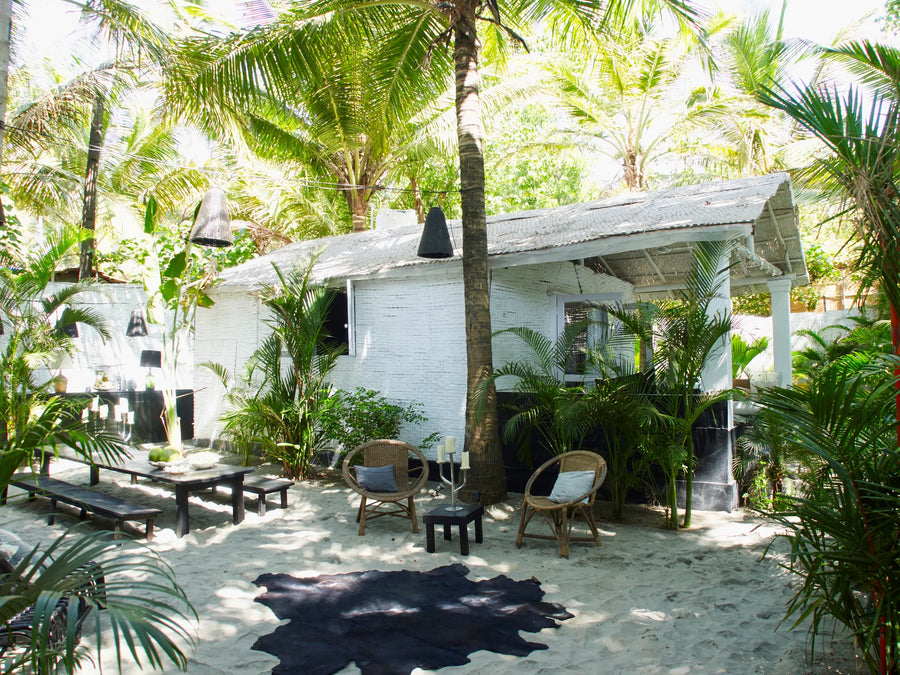 Life's a Beach - Homes, Retreats & Respite by the Sea - Moo Like a Monkey